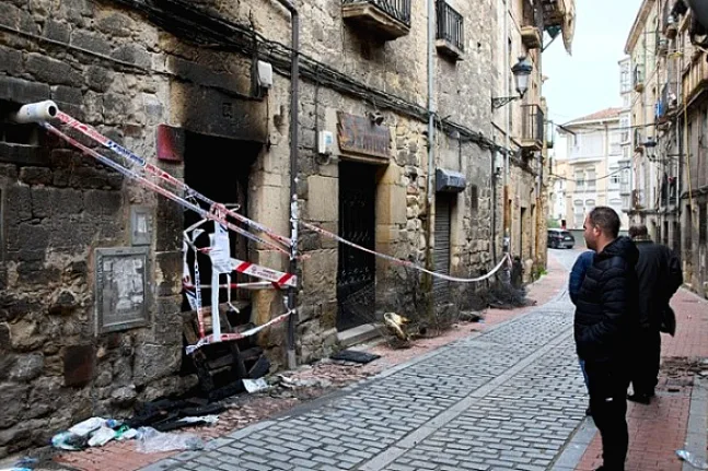 Τραγωδία στη βόρεια Ισπανία: Τρεις νεκροί από φωτιά σε κτίριο