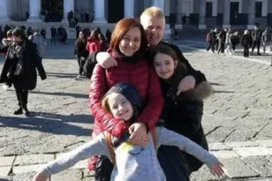 Από τροφική δηλητηρίαση σε πιθανή δολοφονία: Νέα τροπή στην Ιταλία