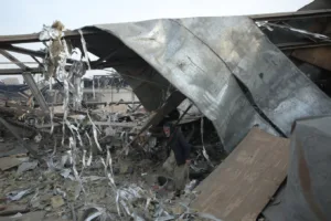 Φρίκη στο Αφγανιστάν: Ασθενείς καίγονταν στα κρεβάτια τους, τουλάχιστον 400 νεκροί σε βομβαρδισμό κέντρου απεξάρτησης