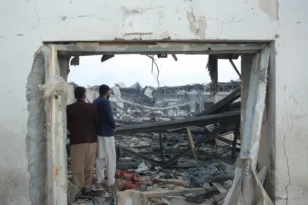 Φρίκη στο Αφγανιστάν: Ασθενείς καίγονταν στα κρεβάτια τους, τουλάχιστον 400 νεκροί σε βομβαρδισμό κέντρου απεξάρτησης στο Αφγανιστάν