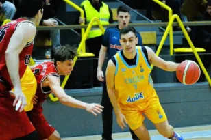 Χρήστος Καφέζας: «Να κυνηγήσουμε τον νέο στόχο, τη συμμετοχή στα play-offs»