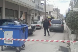 Μαχαίρωσαν τον τραγουδιστή Γιώργο Τσιτόγλου στην Καρδίτσα, έξω από το σπίτι του