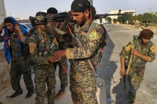 «Κουρδικές δυνάμεις ετοιμάζονται για χερσαία επιχείρηση στο Ιράν με συνδρομή της CIA» σύμφωνα με το CNN