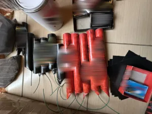 Άγιος Δημήτριος: Συνελήφθη 16χρονος που έφτιαχνε και πουλούσε κροτίδες μέσα από το δωμάτιό του