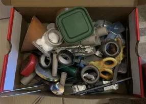 Άγιος Δημήτριος: Συνελήφθη 16χρονος που έφτιαχνε και πουλούσε κροτίδες μέσα από το δωμάτιό του