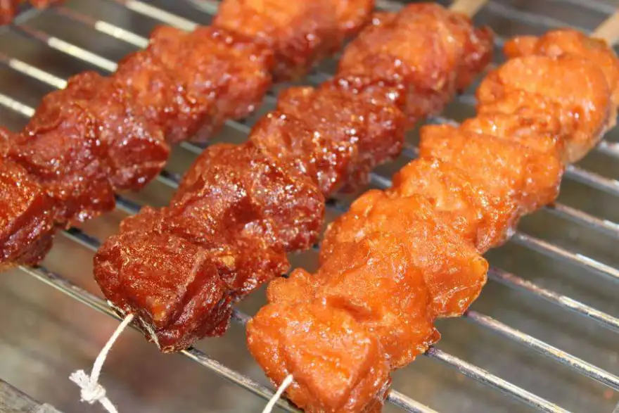 Θεσσαλονικιός δημιούργησε λαμπάδα… ChatGPT – Τόση η ζήτηση που υπάρχει λίστα αναμονής! ΦΩΤΟ