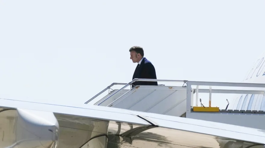 Τριμερής στην Πάφο: Μητσοτάκης, Μακρόν και Χριστοδουλίδης σε κρίσιμη συνάντηση για την Ανατολική Μεσόγειο ΣΥΝΕΧΗΣ ΕΝΗΜΕΡΩΣΗ