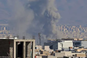 Το Ισραήλ υποστηρίζει ότι ο στρατός του έπληξε 16 ιρανικά αεροσκάφη της Δύναμης Κουντς που μετέφεραν όπλα στη Χεζμπολάχ