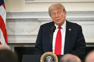 Ιράν: «Στοπ» στις επιθέσεις σε ενεργειακές υποδομές με εντολή Τραμπ – Βουτιά 10% στο πετρέλαιο