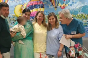 Πάτρα: Νίκη της ζωής για το βρέφος με μηνιγγίτιδα – Βγήκε από τη ΜΕΘ του ΠΓΝΠ μετά από 11 ημέρες