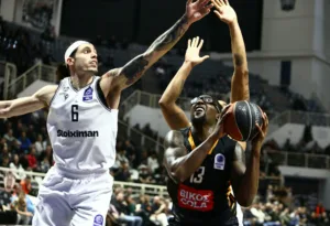 Ο Προμηθέας ήττα στην Πυλαία από τον ΠΑΟΚ - Φωτογραφίες