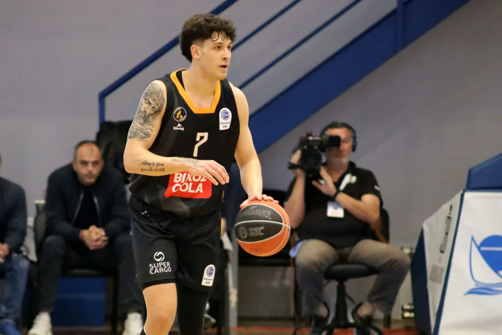 Προμηθέας από τα παλιά με μεγάλο διπλό στη Μύκονο - Φωτογραφίες/δηλώσεις