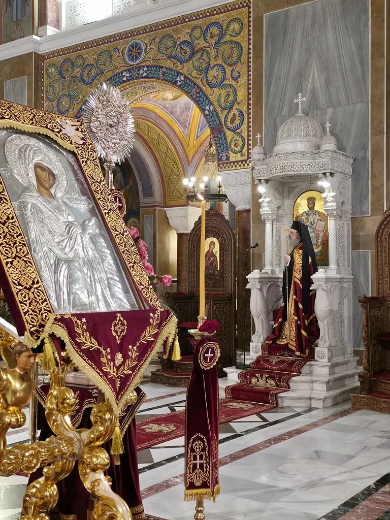 Πατρών Χρυσόστομος: «Η ταπείνωση είναι η βασίλισσα των αρετών» – Μήνυμα στους Χαιρετισμούς στον Ι.Ν. Αγίου Ανδρέου