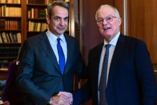 Φρένο στην ακρίβεια: Πλαφόν σε καύσιμα και τρόφιμα για τρεις μήνες ανακοίνωσε ο Μητσοτάκης