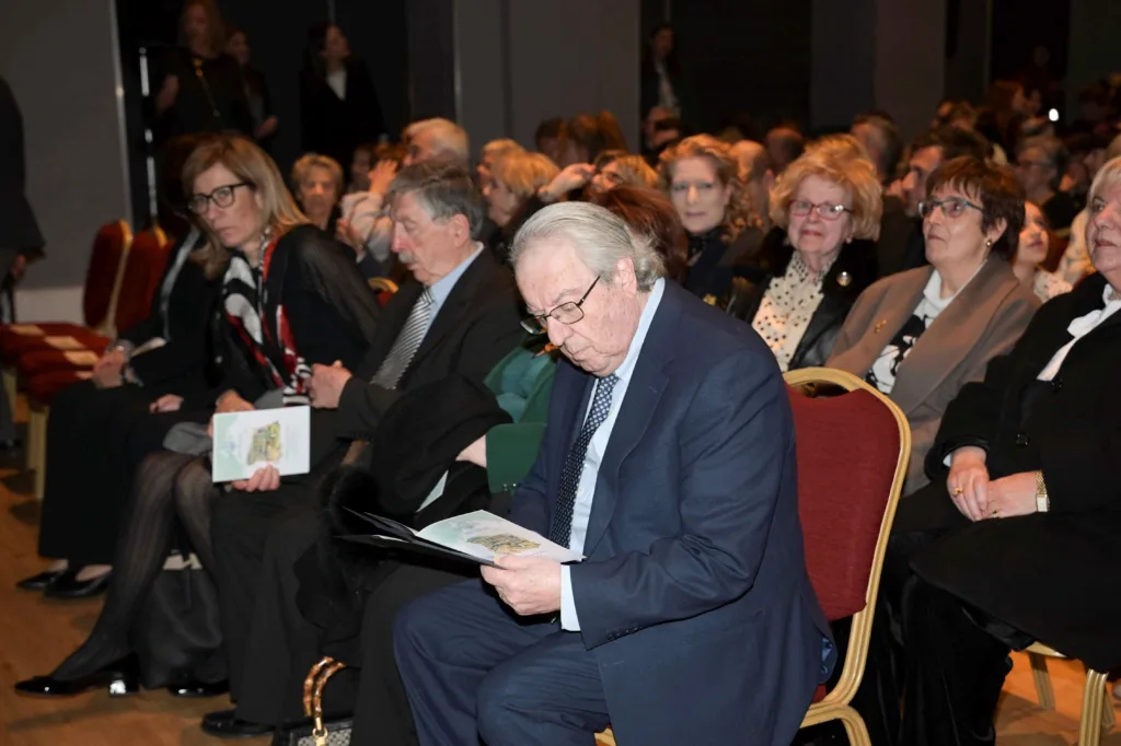 Πάτρα: Μια βραδιά παιδείας και ποίησης για τα 190 χρόνια της Φιλεκπαιδευτικής Εταιρείας και τον Οδυσσέα Ελύτη ΦΩΤΟ