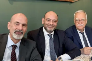 Χαμόγελα και καλό κλίμα στο γεύμα του Δήμου Καλαβρύτων