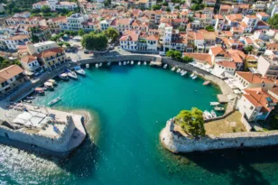 Ο Δήμος Ναυπακτίας και η Επιτροπή Ισότητας τιμούν την Ημέρα της Γυναίκας