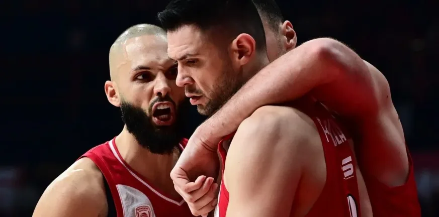 Αφεντικό ο Ολυμπιακός στο ντέρμπι με τον Παναθηναϊκό