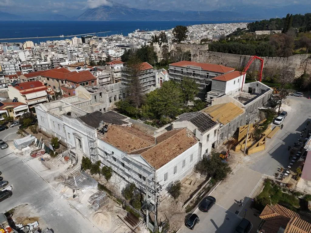 Νέα ζωή για το παλαιό Δημοτικό Νοσοκομείο Πατρών: Πολιτιστικός κόμβος και ψηφιακό κέντρο στην Άνω πόλη