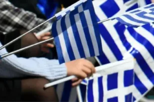 Σάλος στον Βόλο: Καταγγελία για μαθητές που φώναξαν συνθήματα υπέρ της Χρυσής Αυγής στην παρέλαση