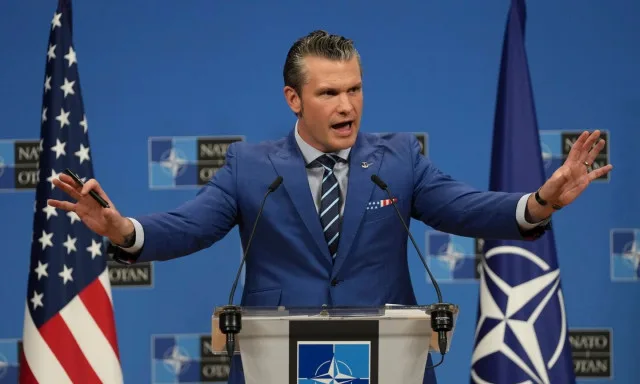 Χέγκσεθ: «Οι Ευρωπαίοι θα έπρεπε να ευχαριστούν τον Τραμπ» – Προαναγγέλλει το μεγαλύτερο κύμα επιθέσεων στο Ιράν