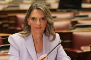 Πέτη Πέρκα: Νέα Πρόεδρος της ΚΟ της Νέας Αριστεράς