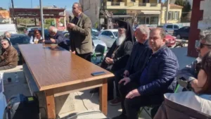 «Συλλαλητήριο» στο Διακοπτό για τον Οδοντωτό: Nα παρέμβει ο ίδιος ο Πρωθυπουργός «Συλλαλητήριο» στο Διακοπτό για τον Οδοντωτό: Nα παρέμβει ο ίδιος ο Πρωθυπουργός