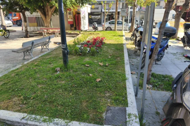 Αν έλειπαν και τα μηχανάκια στην Πλατεία Πίνδου