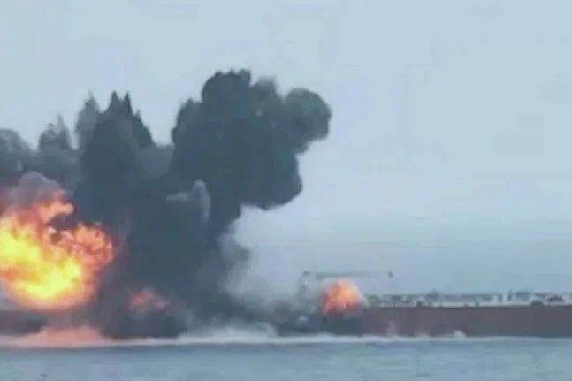 Μπαχρέιν: Νεκρός και τραυματίες σε πλοίο, αναχαίτιση πυραύλου του Ιράν