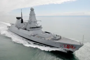 HMS Dragon: Το βρετανικό αντιτορπιλικό μπήκε στη Μεσόγειο με προορισμό την Κύπρο