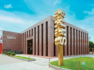 «Ήταν έρωτας με την πρώτη ματιά», η ιστορία της πλουσιότερης Ελληνίδας στον κόσμο, με οικογενειακή περιουσία 27,1 δισ. δολάρια!