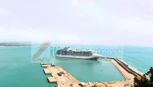 Το κρουαζιερόπλοιο Sapphire Princess στο Κατάκολο