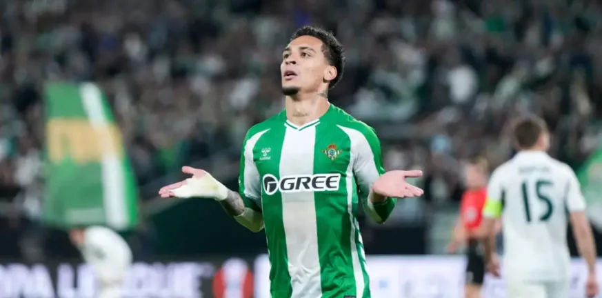 Ο Ροντινέι αποθέωσε τον Άντονι για το γκολ κόντρα στον Παναθηναϊκό