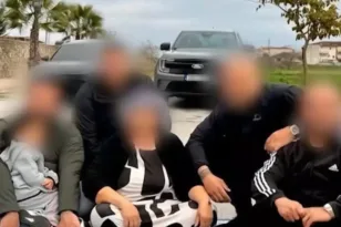 Λάρισα - Σοκαριστικές καταγγελίες για τα 4 αδέρφια Ρομά: «Μου πούλησαν λίρες και πήρα 20λεπτα»