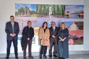 Η Πάτρα σε αεροπλάνο της TUI Group