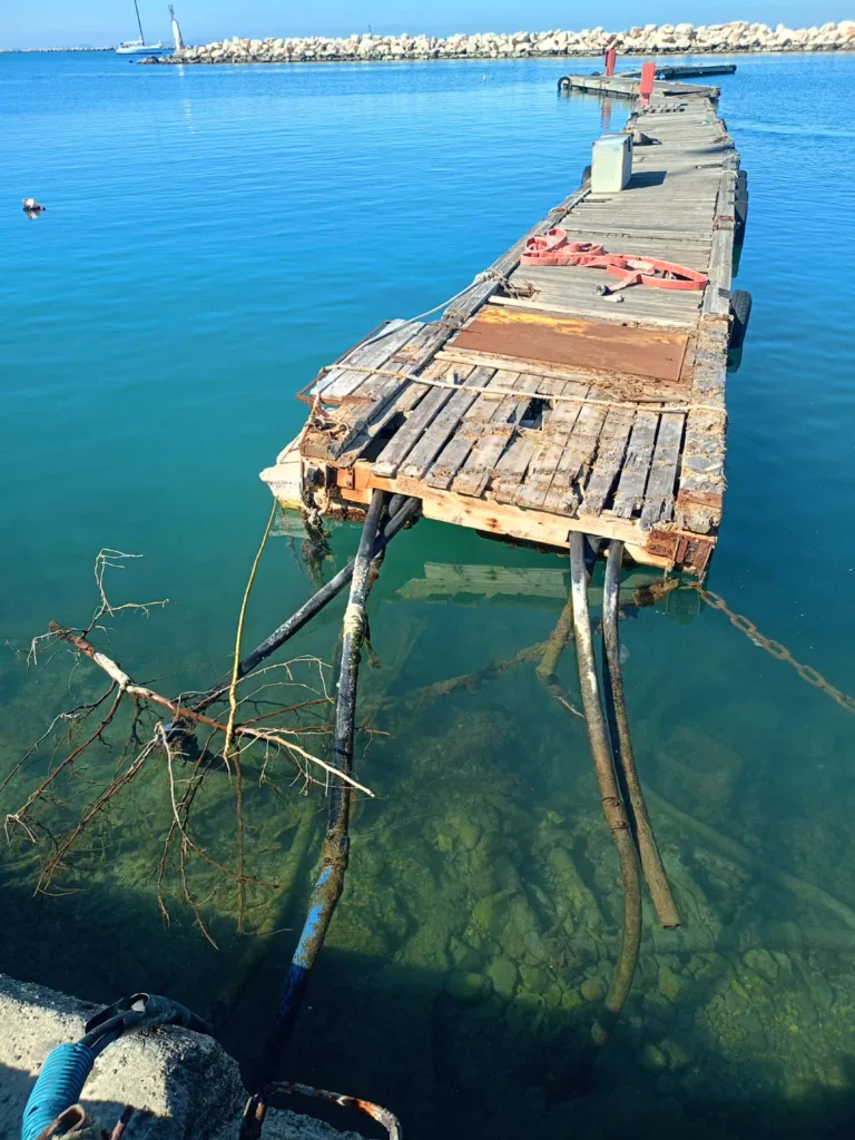 Επίσκεψη Πέτρου Ψωμά στη μαρίνα της Πάτρας - Σοβαρές ελλείψεις υποδομών