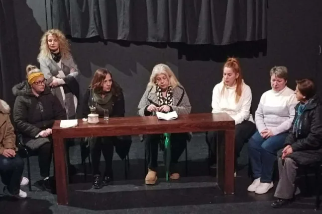 Μέσα στο «Σπίτι της Μπερνάρντα Άλμπα»: Οι γυναίκες του Λόρκα μιλούν για την καταπίεση, το πάθος και την ανάγκη για ελευθερία