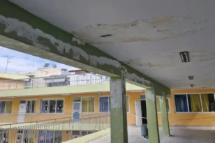 Πάτρα: Κατεδάφιση επικίνδυνου υπόστεγου σε σχολείο με 9 χρόνια καθυστέρηση!