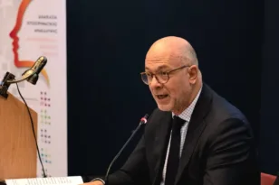 Τάκης Παπαδόπουλος: «Η Δυτική Ελλάδα,  Περιφέρεια–πιλότος,  στη μελέτη του ΟΟΣΑ για το 2028–2034»