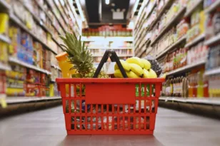 Vouchers για ψώνια σε σούπερ μάρκετ: Ποιοι μπαίνουν στο νέο σύστημα επισιτιστικής βοήθειας