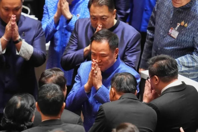 Ταϊλανδή: Εξελέγη νέος πρωθυπουργός