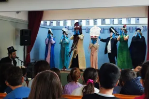 Πάτρα: Επιτυχία για την παιδική παράσταση της Πολυφωνικής που ένωσε θέατρο, φύση και προσφορά