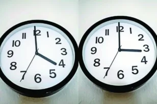 Θερινή ώρα 2026: Πότε βάζουμε τα ρολόγια μία ώρα μπροστά