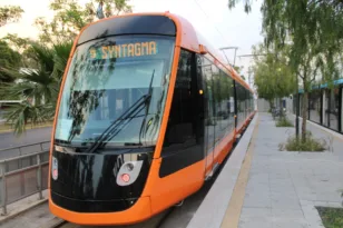 Επαναλειτουργούν οι στάσεις του Τραμ σε Σύνταγμα, Ζάππειο και Βουλιαγμένης