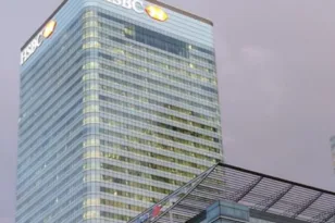 Συναγερμός στον Κόλπο: Τραπεζικοί κολοσσοί εκκενώνουν γραφεία στο Ντουμπάι