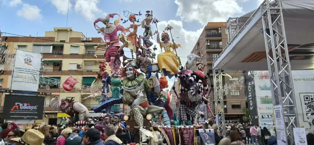 Από τη Βαλένθια στην Πάτρα: Η Καρναβαλική Ακαδημία φέρνει ιδέες, εικόνες και νέους στόχους για το Πατρινό Καρναβάλι ΦΩΤΟ