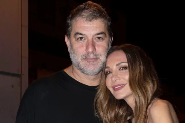 Η βράβευση του Βασίλη Μπισμπίκη και η περηφάνια της Δέσποινας Βανδή