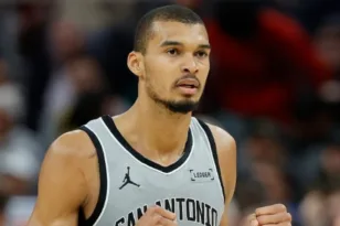 Βίκτορ Γουεμπανιάμα: Γίνεται μέτοχος στην ομάδα που ξεκίνησε