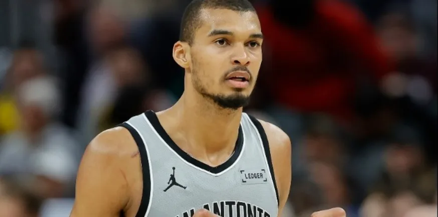 Βίκτορ Γουεμπανιάμα: Γίνεται μέτοχος στην ομάδα που ξεκίνησε