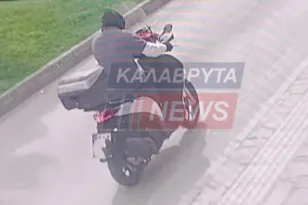 Εκλεψε μοτοσυκλέτα στην Πάτρα, φέσωσε καφετέρια στα Καλάβρυτα, συνελήφθη στο Ξυλόκαστρο!